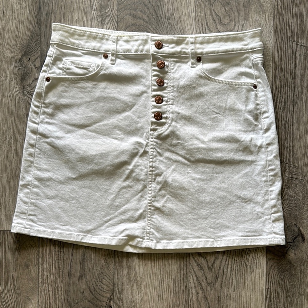 LOFT White Button-Front Midi Skirt